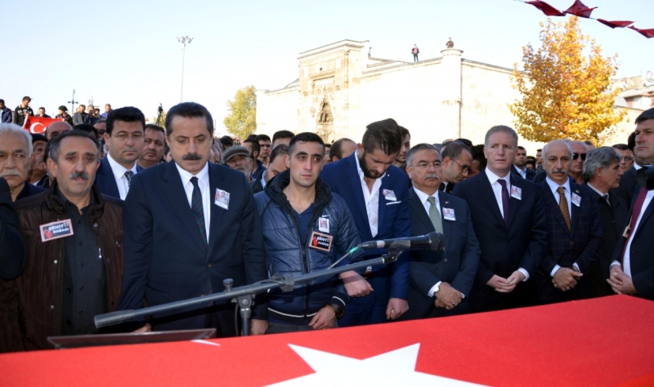 SANA DA BU YAKIŞIRDI ASLANIM 7