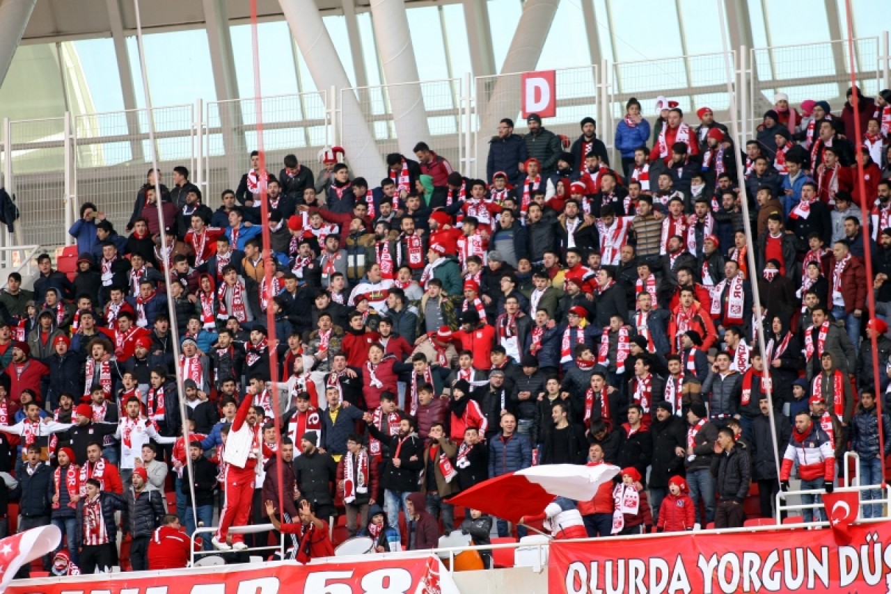 Yürü be Yiğidom Kim tutar seni (Sivasspor - Samsunspor) 58