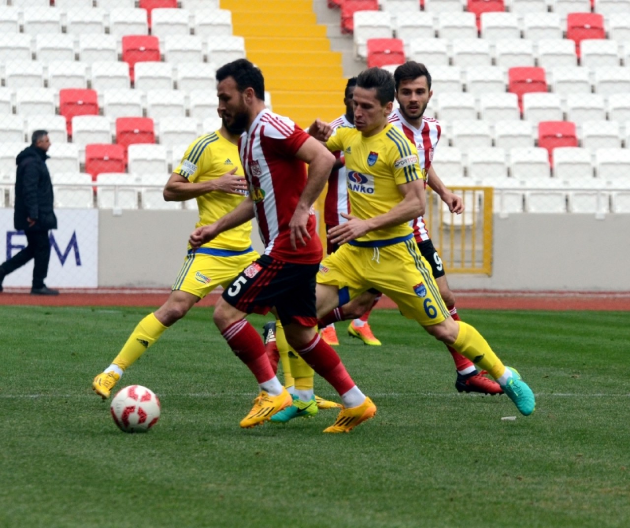 ŞARKIŞLA KÂHTA’YA KONUK OLUYOR 17