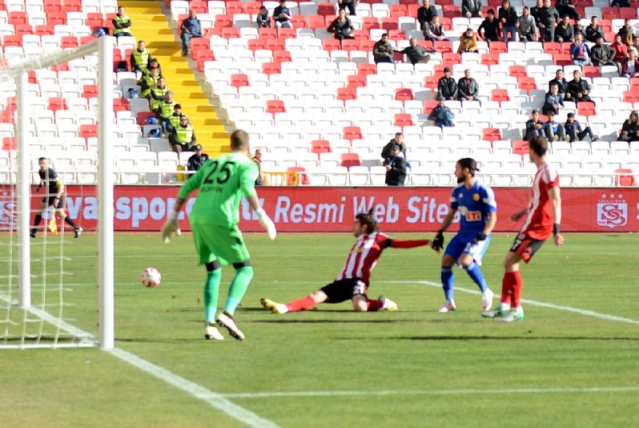 Sivasspor 2 - Eskişehirspor 0 21