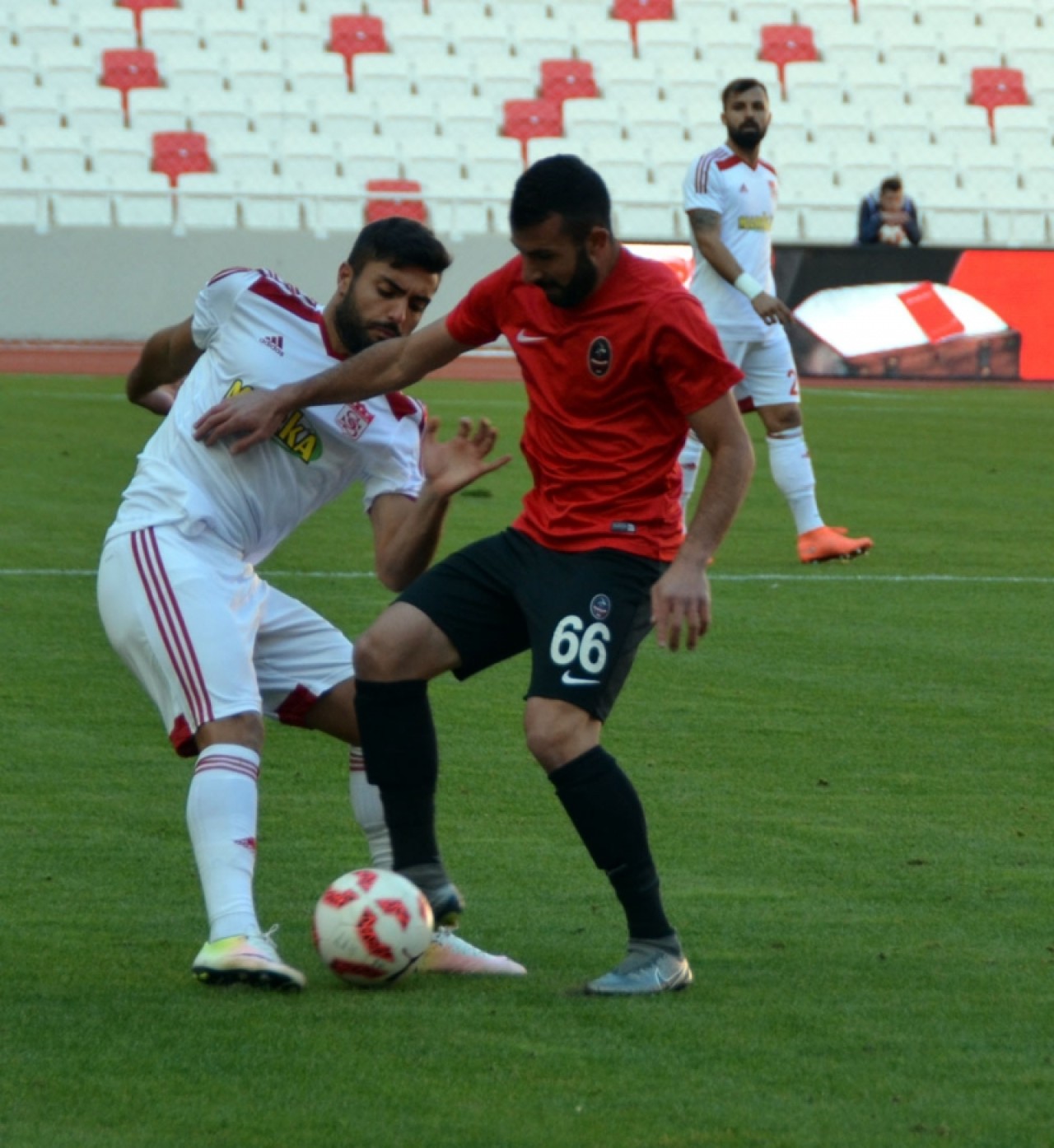 Galibiyet Çalışkan'a 5