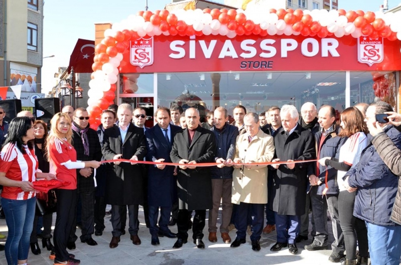 Sivasspor store açıldı 4