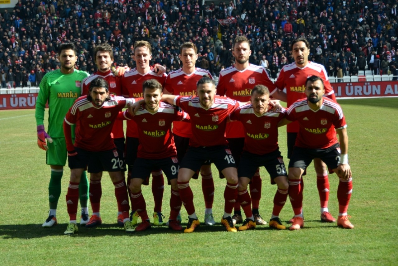 Yürü be Yiğidom Kim tutar seni (Sivasspor - Samsunspor) 61