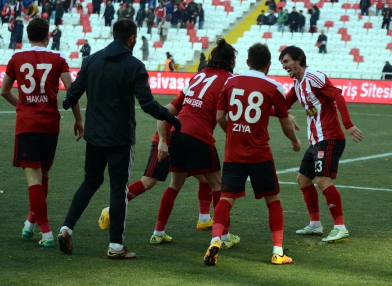 Sivasspor 2 - Eskişehirspor 0 9