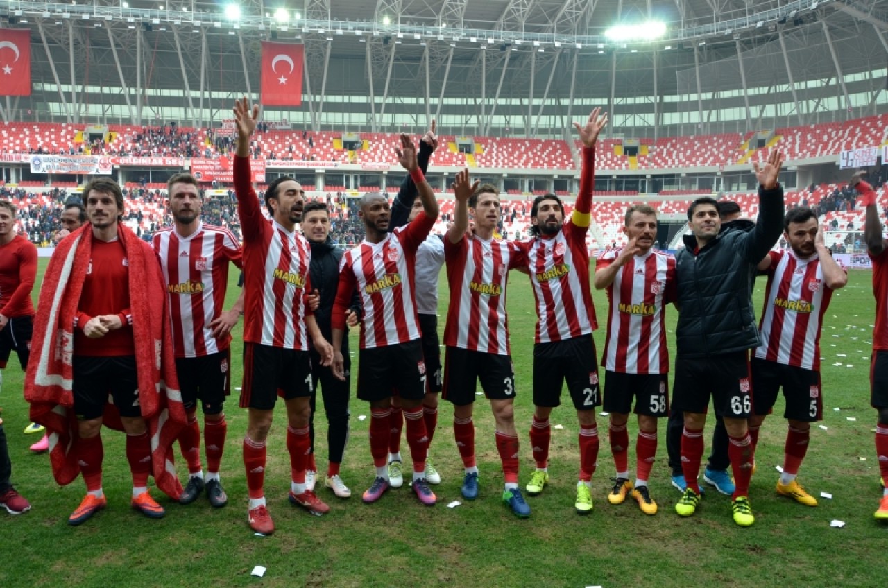 ŞARKIŞLA KÂHTA’YA KONUK OLUYOR 62