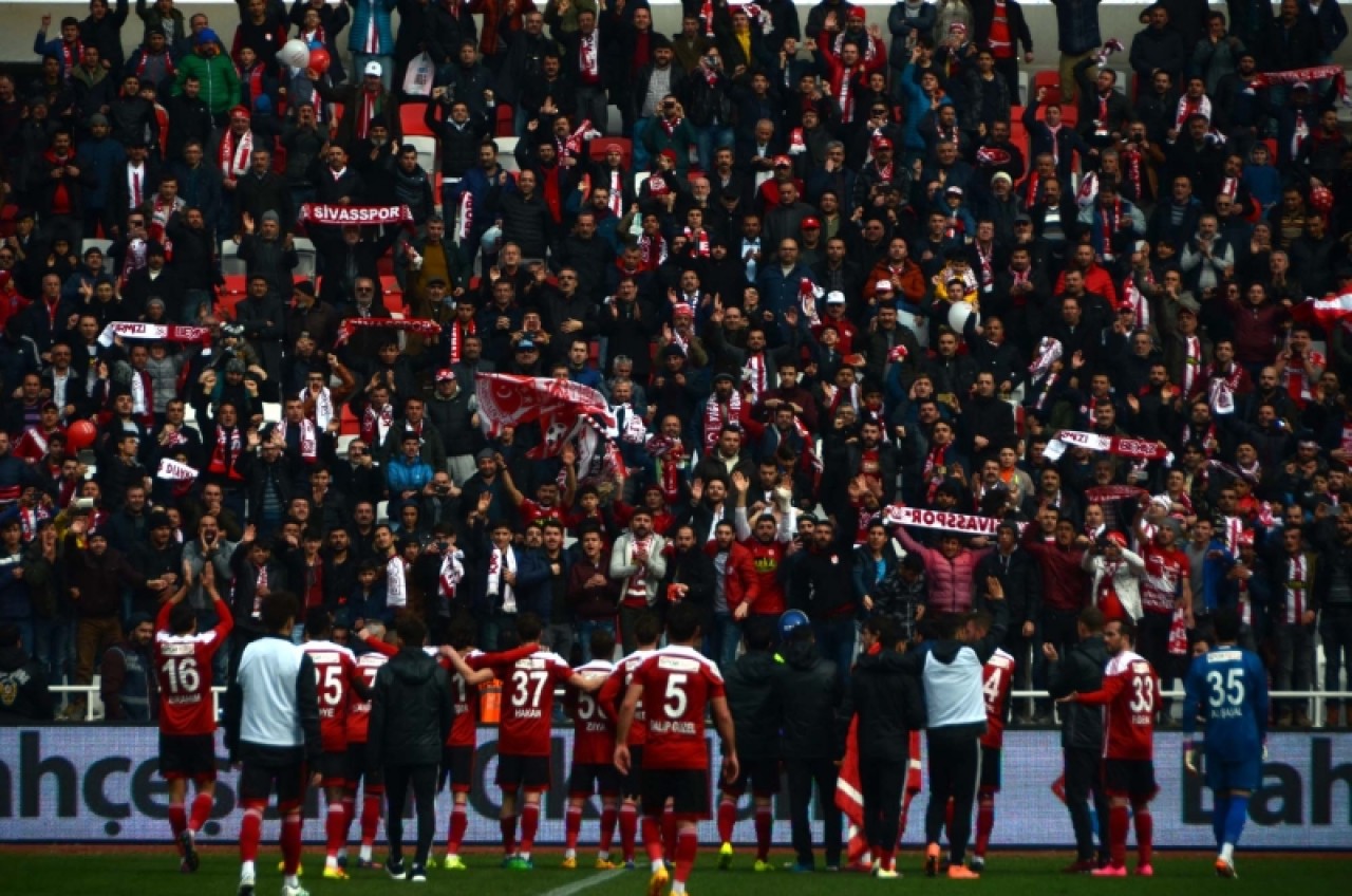 ŞARKIŞLA KÂHTA’YA KONUK OLUYOR 51