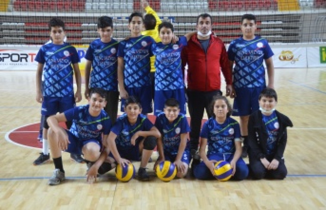 Şehit Adnan Saka Ortaokulu’nda  İKİNCİ ŞAMPİYONLUK