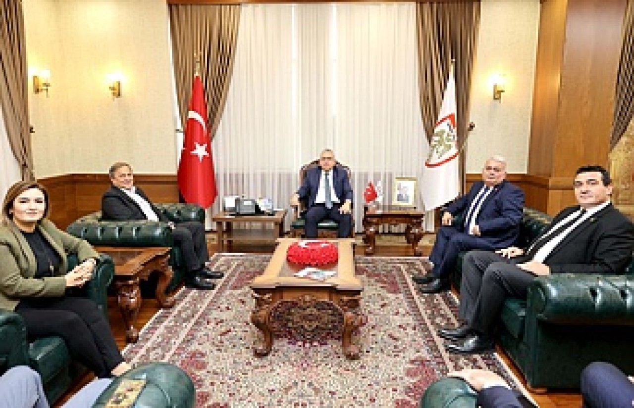CHP’DEN VALİLİĞE ZİYARET