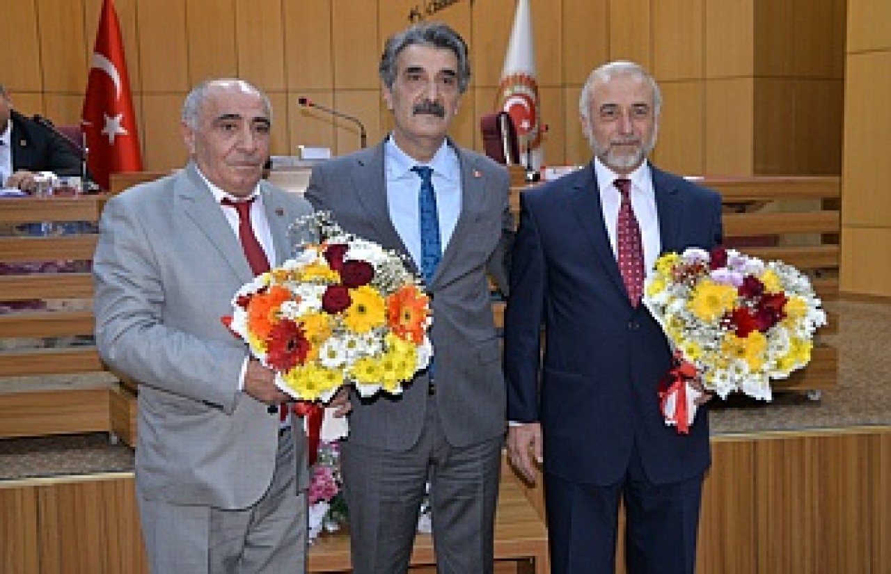 Dr. Vali Yılmaz  Konuk Olacak