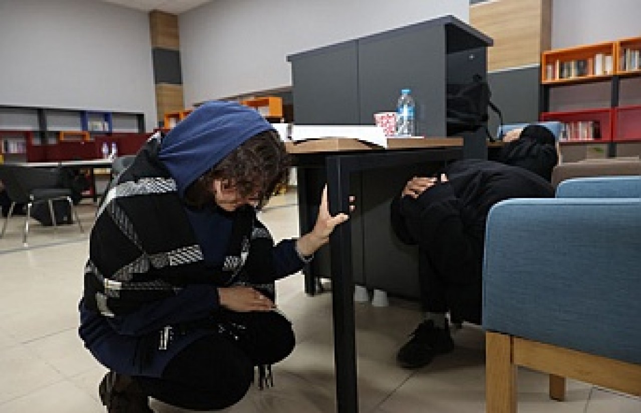 Tatbikat yaptılar