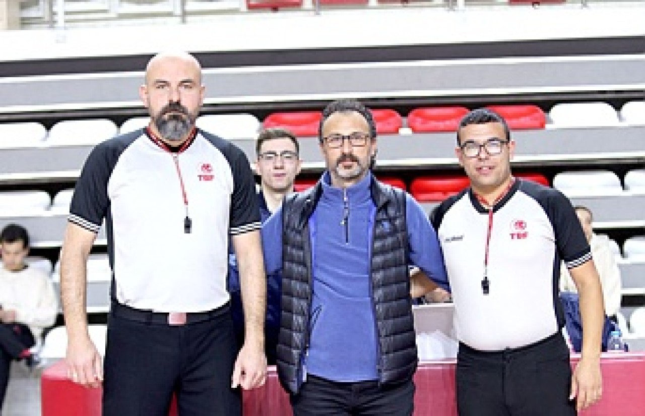 SİVAS BÖLGESİ HAKEMLERİ