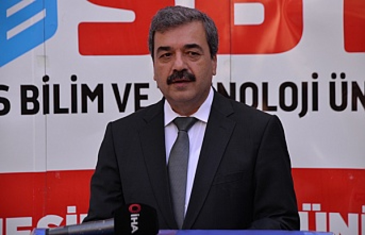 Yeniden atandı
