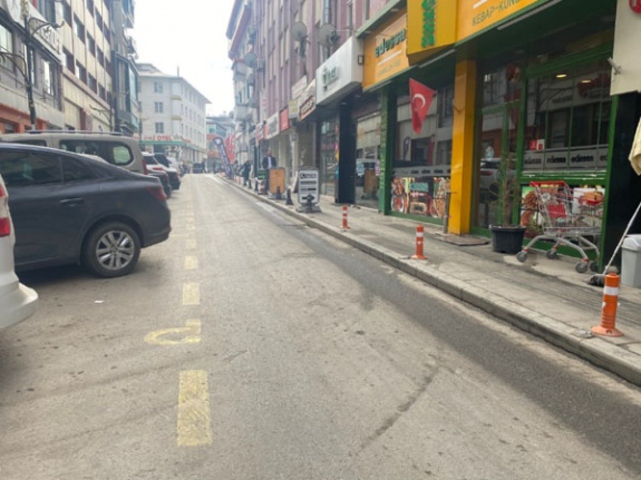 KALDIRIMLARDA YER YOK