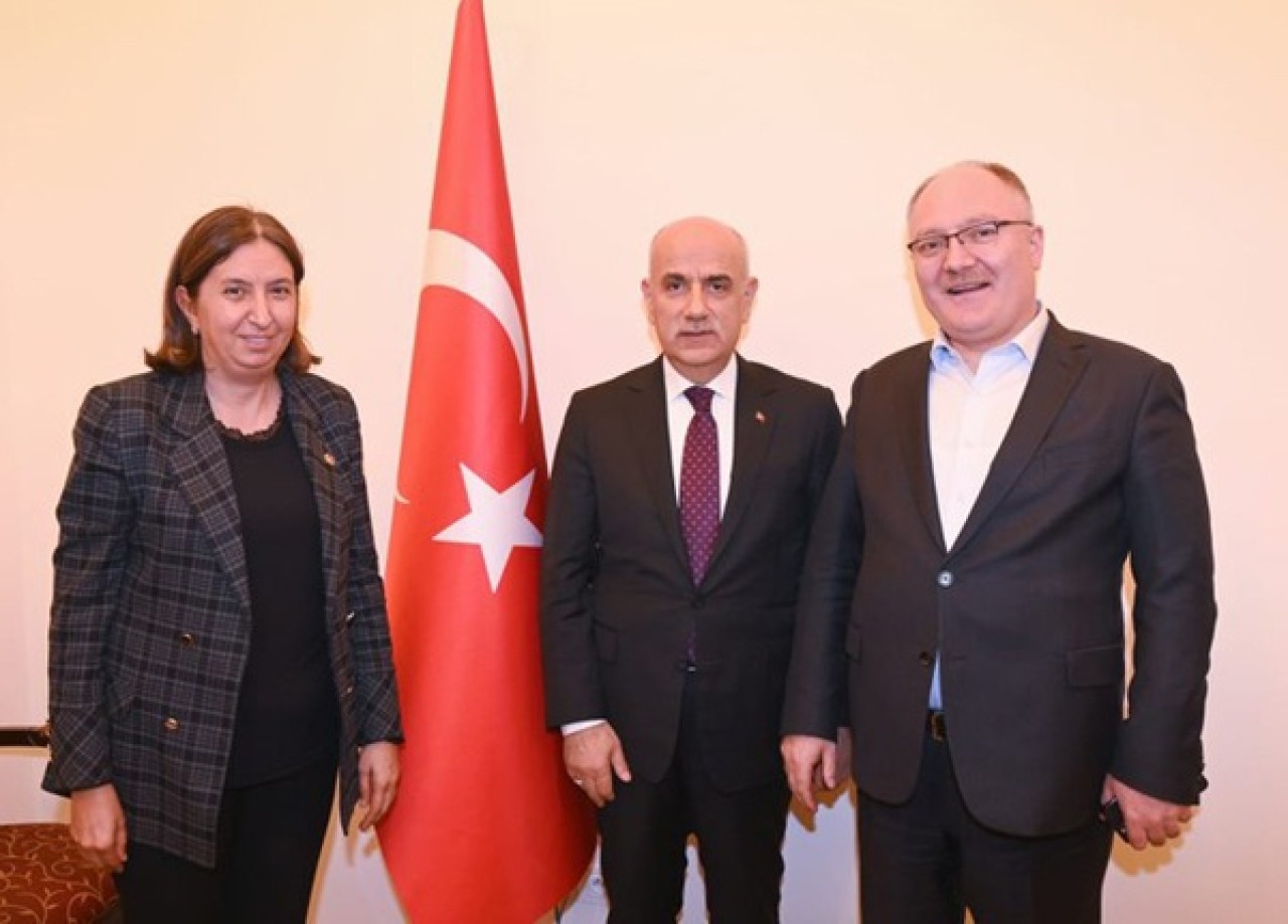 ZİYARETTE BULUNDULAR