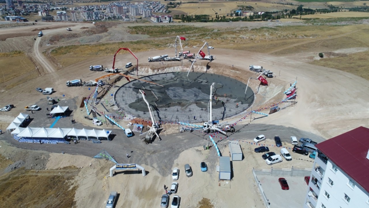 Cenaze namazının adresi Yukarı Tekke olacak