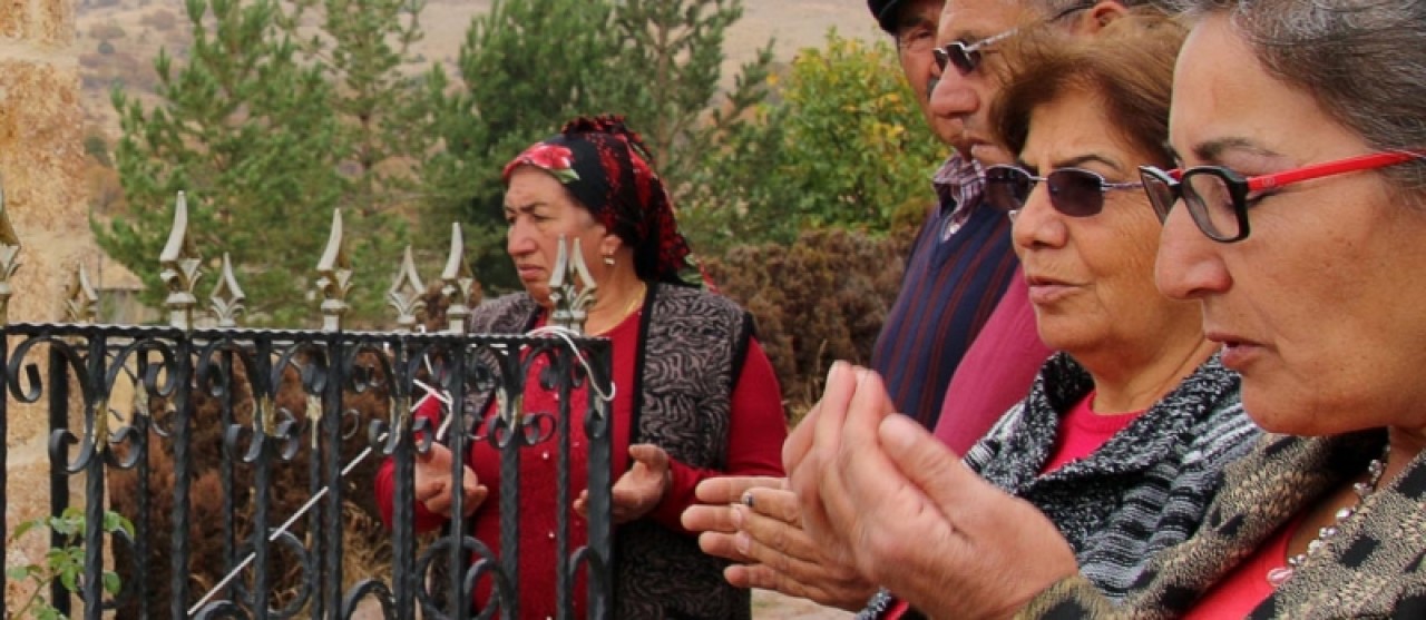 Sivrialan köyü sakinleri,  Aşık Veysel’i andı