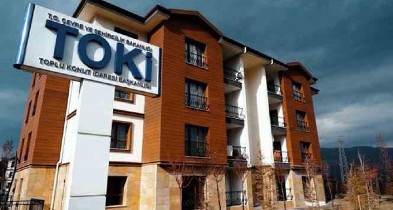 SİVAS’TA 195 HAK SAHİBİ İÇİN TOKİ KURASI ÇEKİLDİ