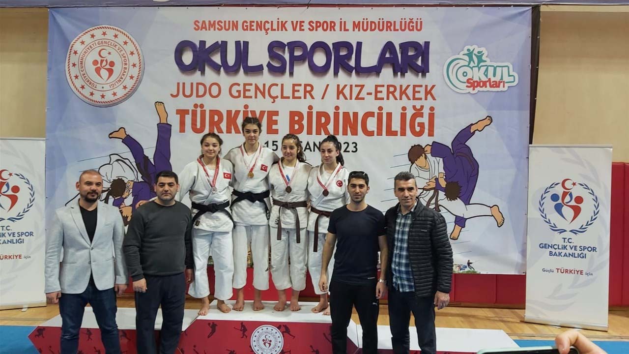 OKULLU JUDODA 3 MADALYA
