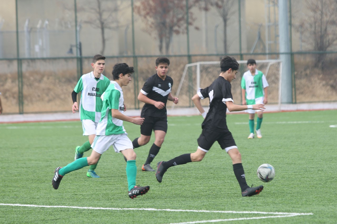 U15 ERKEKLER FUTBOL BAŞLIYOR