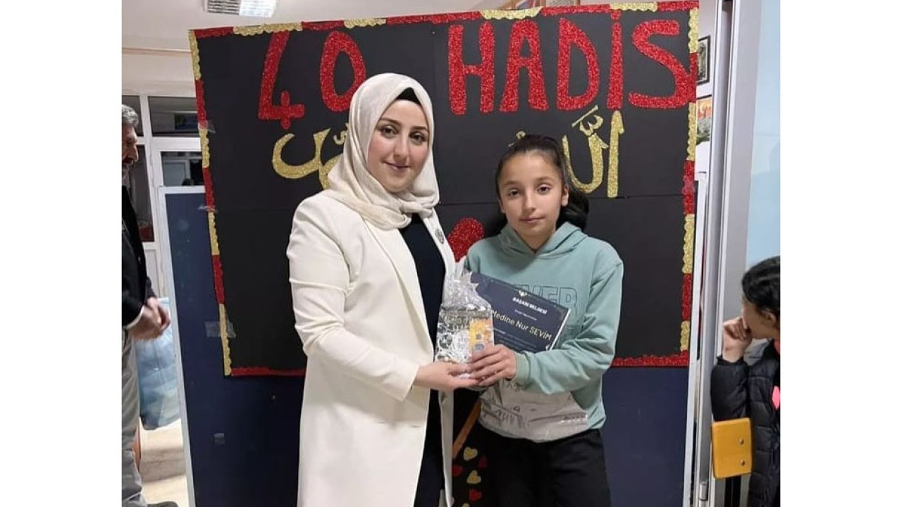 HADİS YARIŞMASI SONA ERDİ 