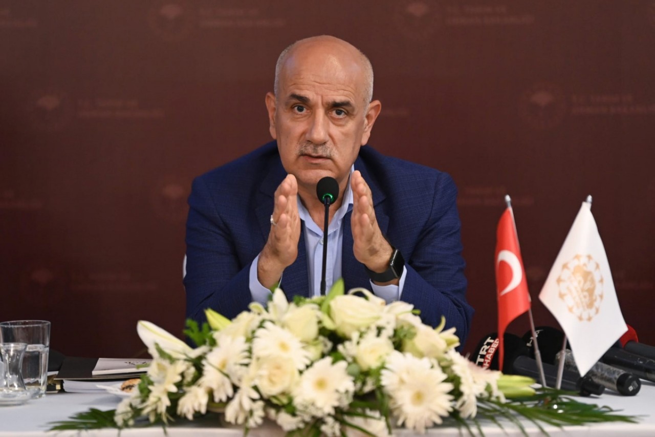 1 MİLYAR LİRALIK DESTEK