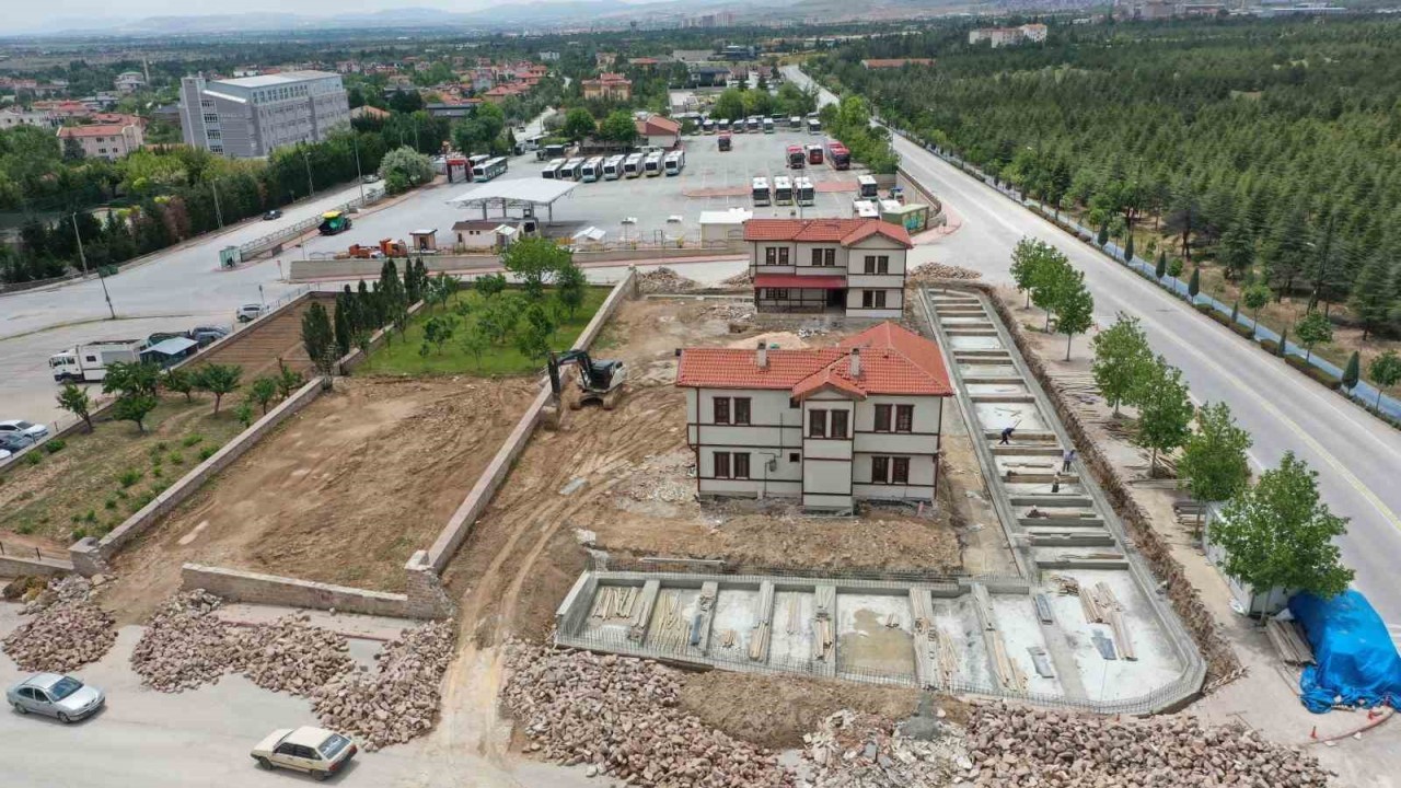 Meram Şehir ve Yaşam Kültürü Müzesi hızla yükseliyor