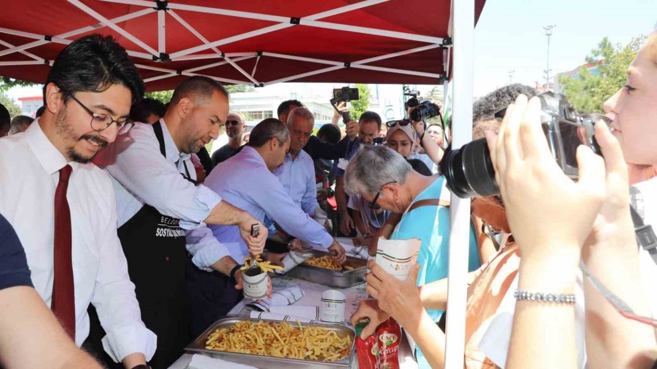 Patatesin başkenti Niğde’de ’Dünya Patates Kızartma Günü’’ etkinliği