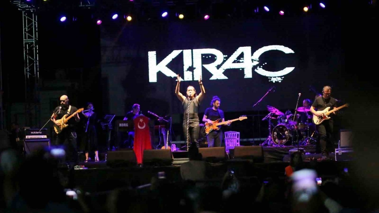Aşık Seyrani Kültür ve Sanat Festivali’nde Kıraç Rüzgarı