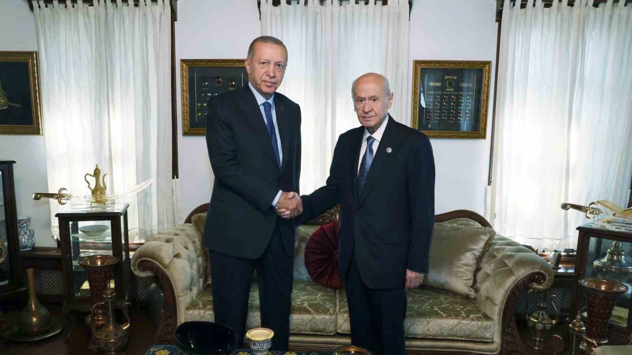 Cumhurbaşkanı Erdoğan,  MHP Genel Başkanı Bahçeli ile görüştü