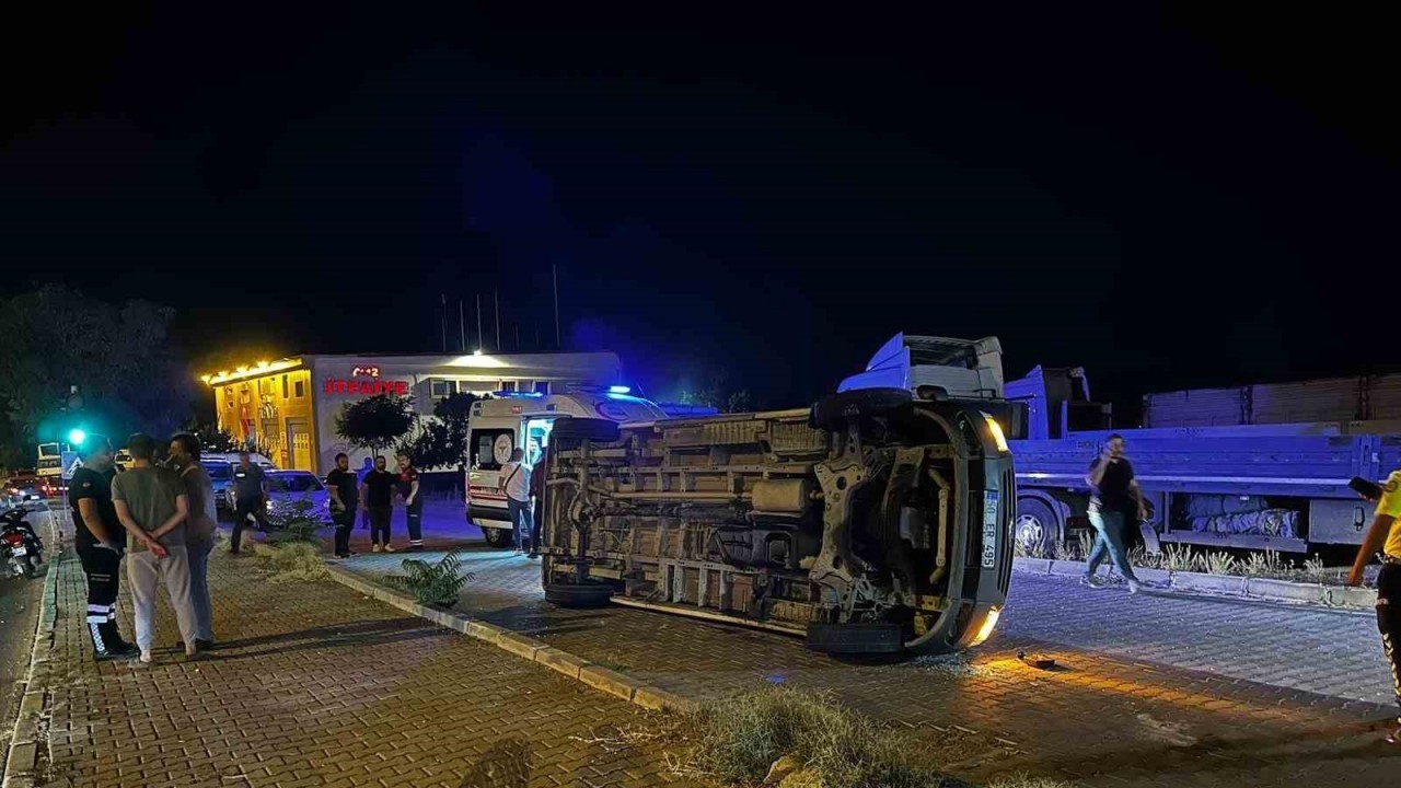 Nevşehir’de servis minibüsü devrildi: 2 yaralı