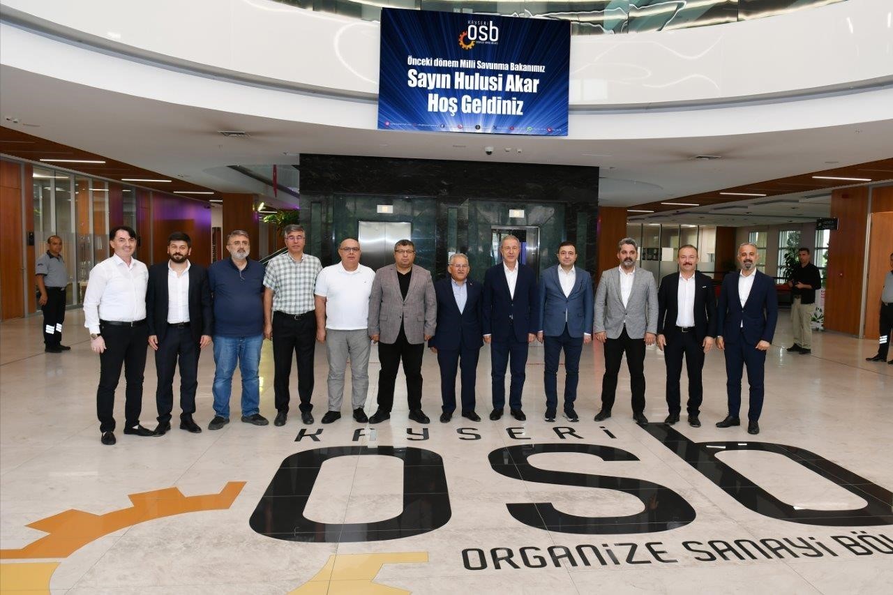 OSB Başkanı Yalçın,  Hulusi Akar’a projelerini anlattı,  sanayicilerin arsa taleplerini iletti