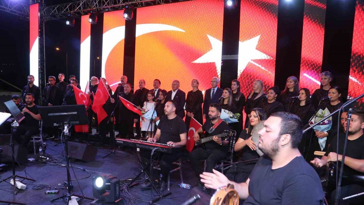 Talas’ta bambaşka Zafer Bayramı coşkusu