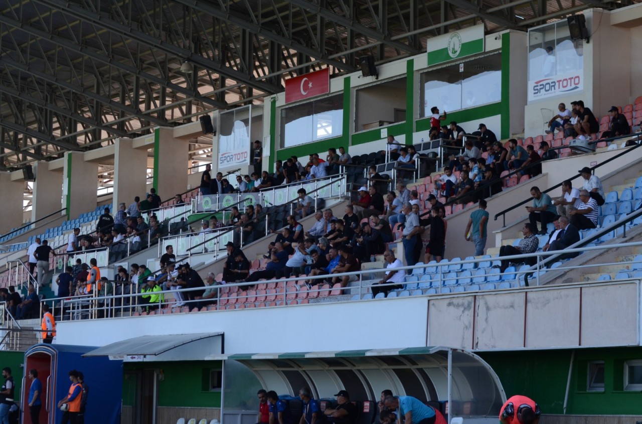 KUPA MAÇINA İLGİ OLMADI