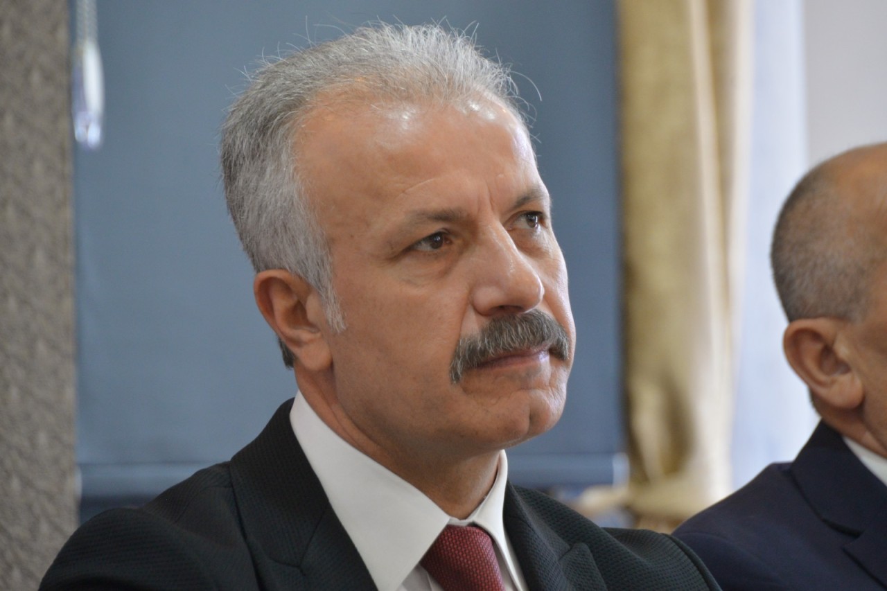 MÜDÜR YENER BASIN İLE BİR ARAYA GELDİ