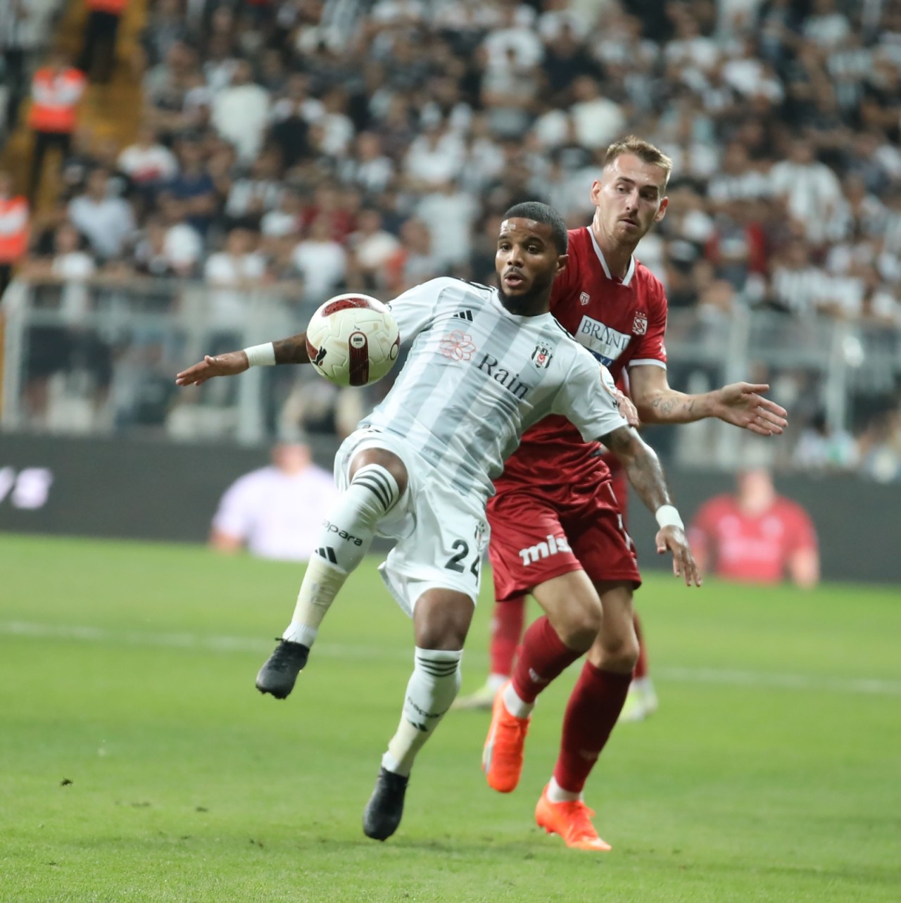 KALESİNDE 823 GOL GÖRDÜ