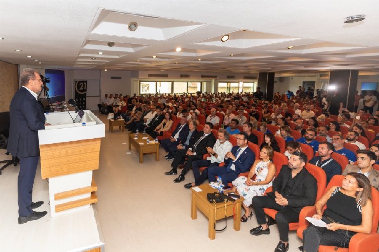 Başkan Seçer,  emlak sektörüyle bir araya geldi