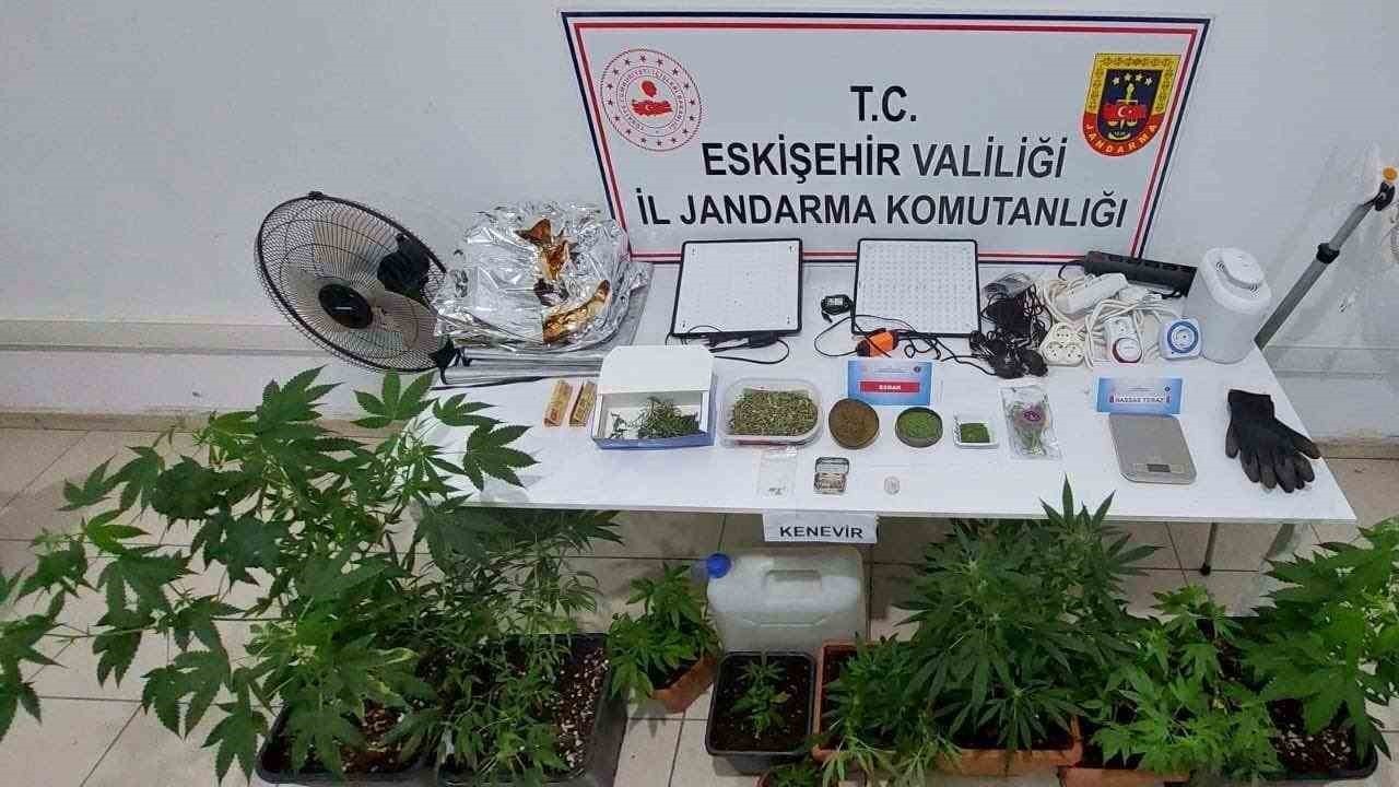 Ağustos ayında 7 uyuşturucu operasyonunda 13 şüpheliye işlem yapıldı