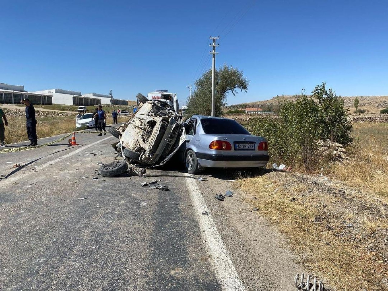 Aksaray’da hatalı sollama kazası: 3 ölü,  2 yaralı