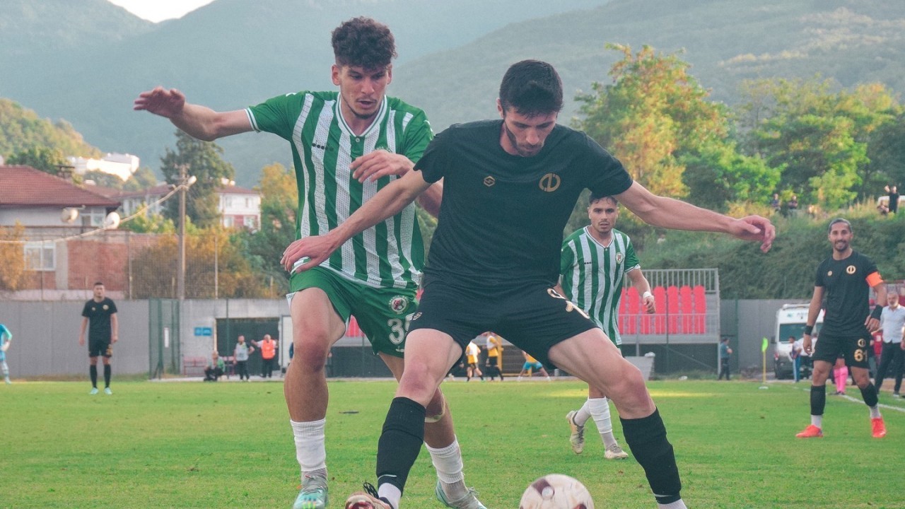 Anadolu Üniversitesi Spor Kulübü TFF 3. Lig’e galibiyetle başladı