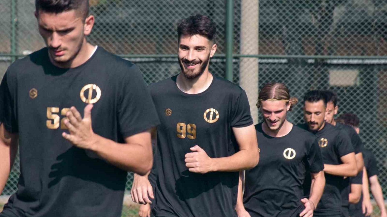 Anadolu Üniversitesi TFF 3. Lig’in ilk maçı için Sapanca’da