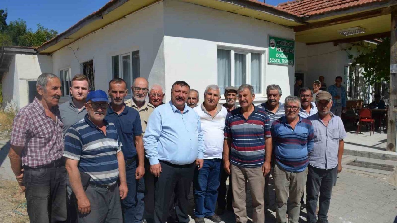 Beylikova’da yol çalışmaları sürüyor