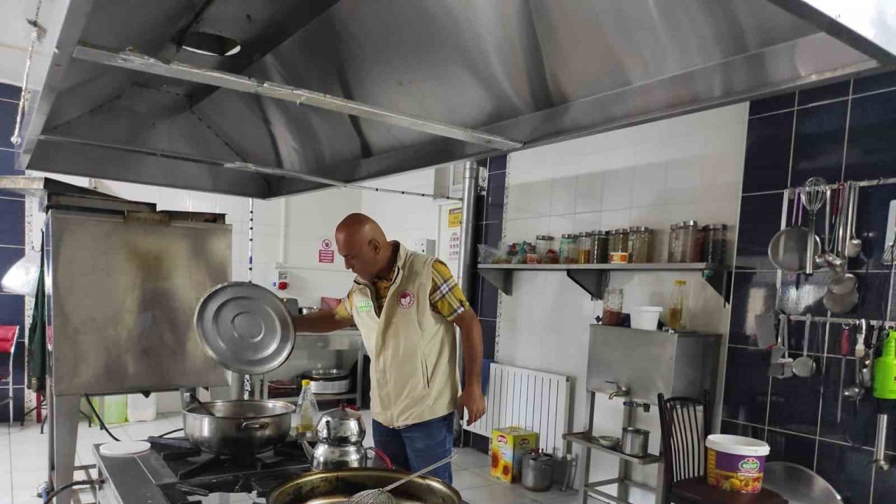 Beyşehir’de restoran ve kafeler denetlendi