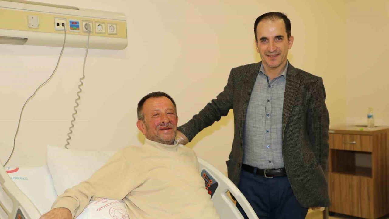 Burun kaşıntısını önemsemeyen hasta tümör gerçeğiyle şoke oldu