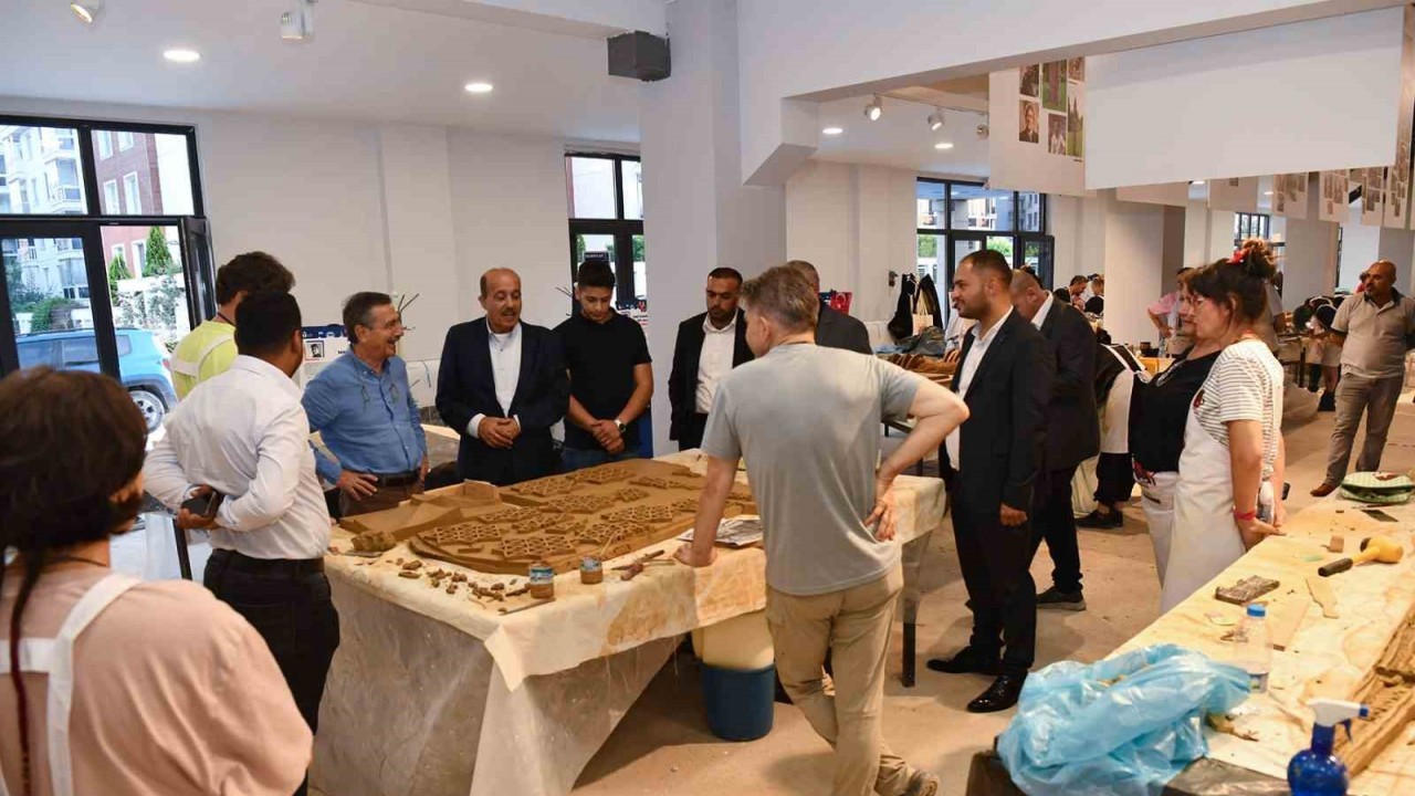 Filistin heyeti Tepebaşı’na hayran kaldı