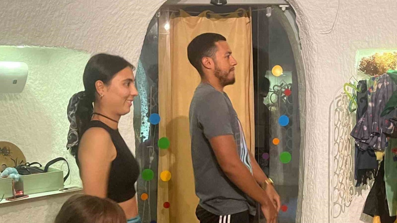 Kolombiya doktorlar,  depremzede çocuklar ile samba dansı yaptı