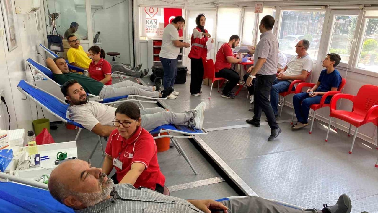 Kulu’da Kızılay’a kan bağışı