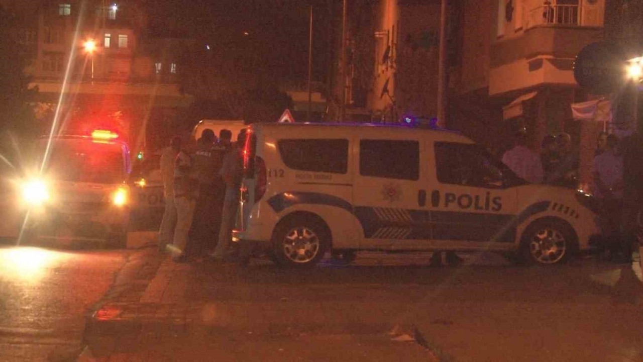 Markette tabancayla vurulan şahıs yaralandı