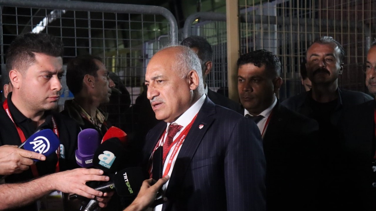 Mehmet Büyükekşi: “Takımımıza güveniyoruz”