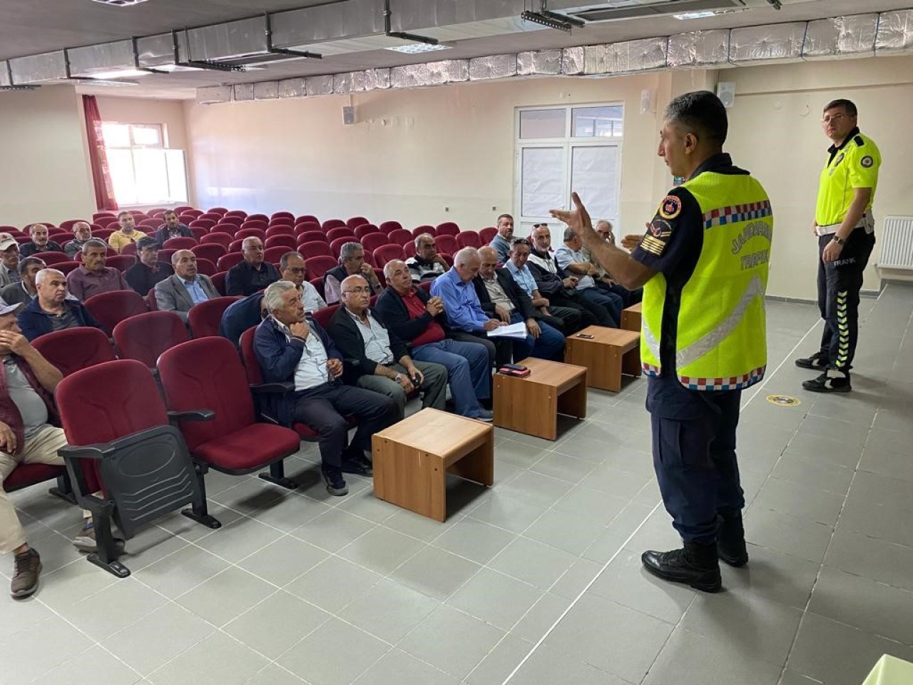 Nevşehir’de okul servis şoförlerine eğitim verildi