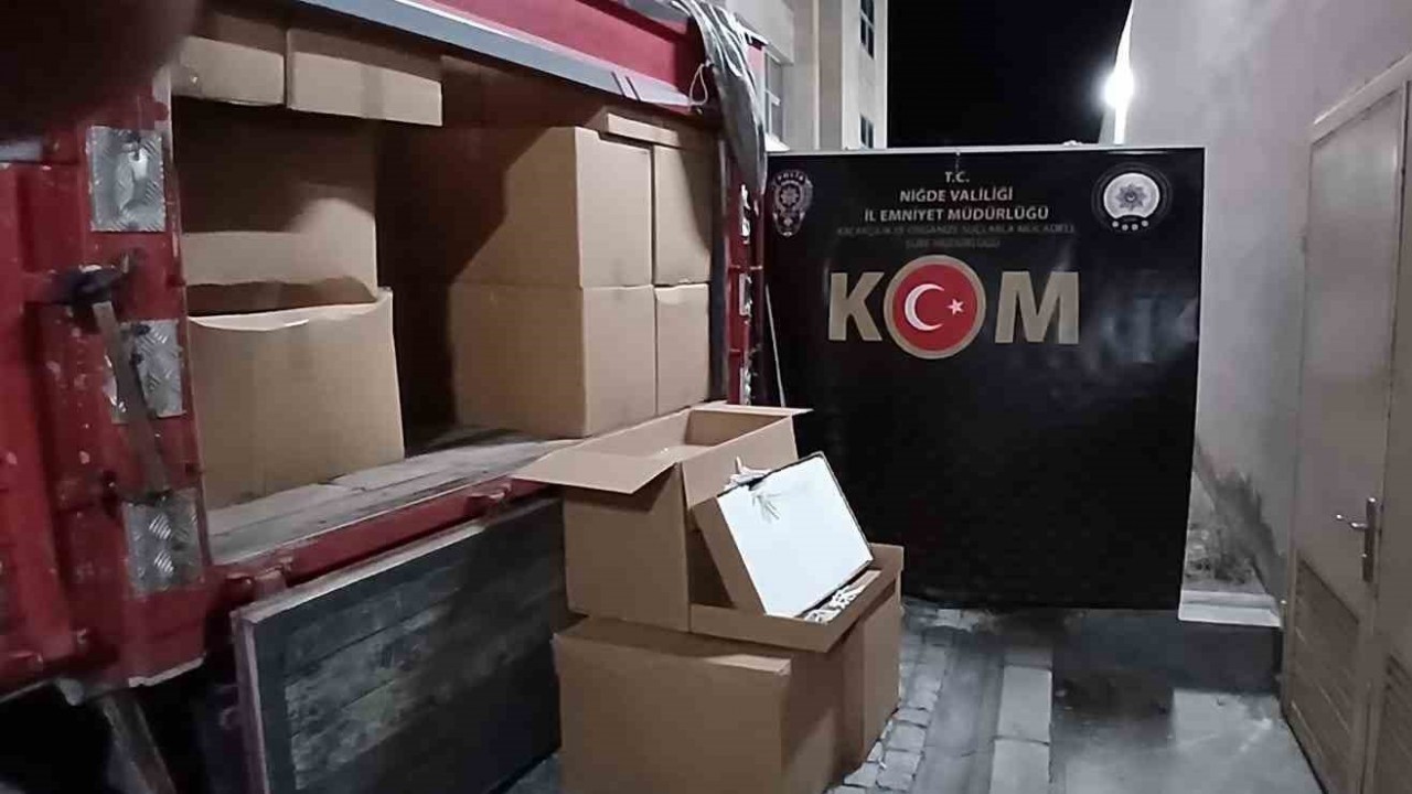 Niğde’de çok sayıda gümrük kaçağı makaron ele geçirildi